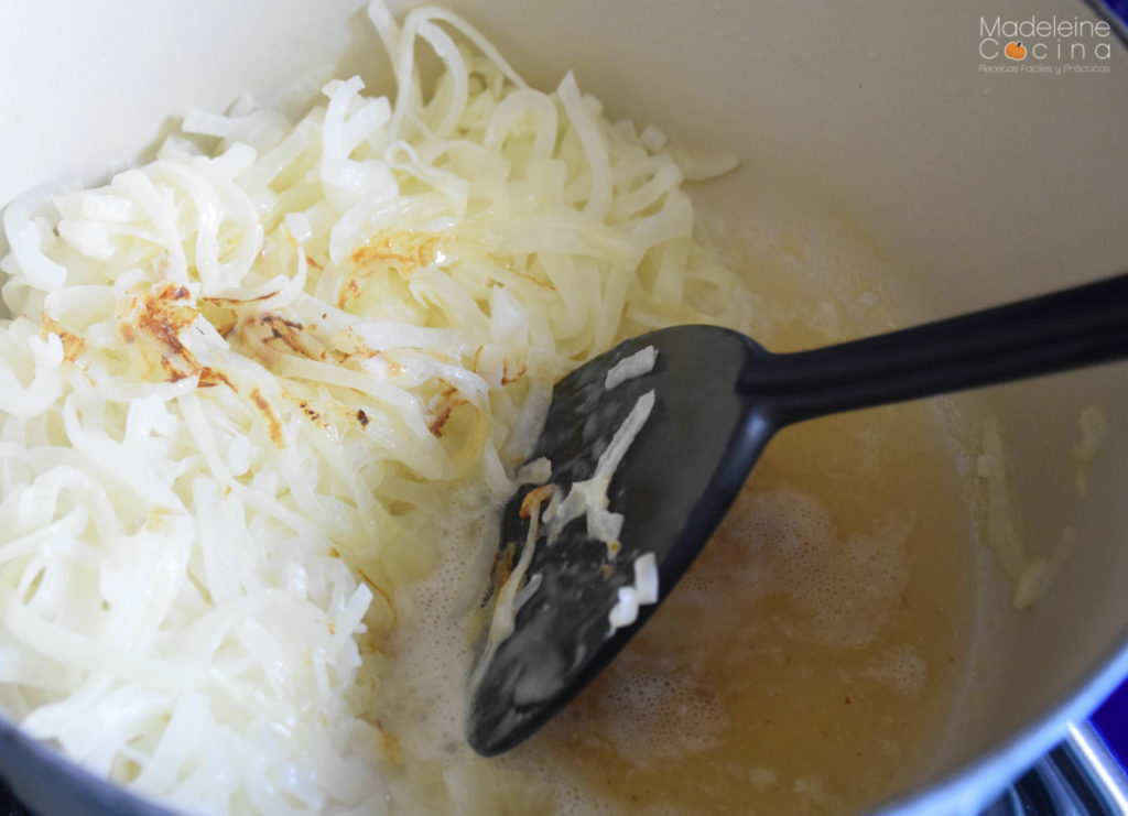 Receta sopa de cebolla estilo Tartine